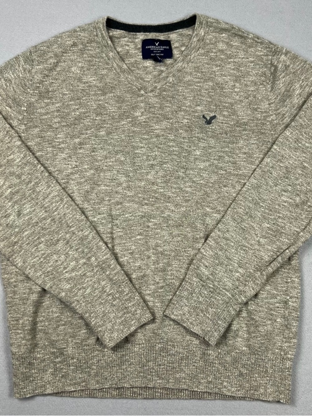 American Eagle‎ Men’s Medium Pullover Sweatshirt Heather Gray Classic Fit V-Neck